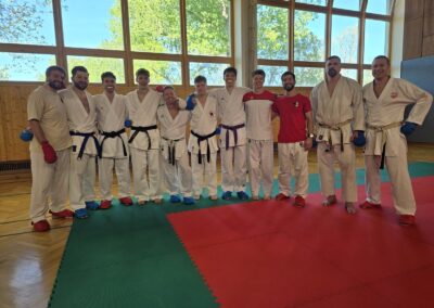 Gruppenfoto der Teilnehmer:innen des Kumite-Workshops des Landesverbands Wien 2026